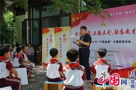 “伙计，不敢睡，屋里人还候你呢！”西安又一位司机倒下了